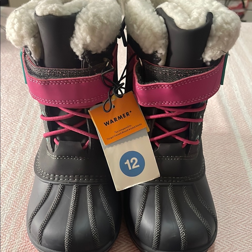 Warm Kids Boots - Pink and Black